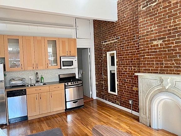 4th image of 5 Bleecker St #F3