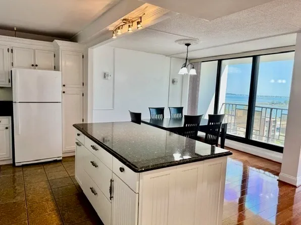 61 Broad Reach Unit T143b, Weymouth, MA 02191