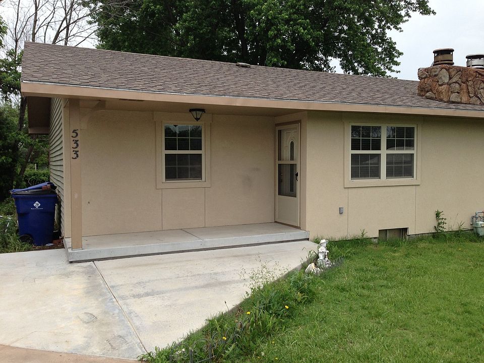 1st image of 533 S Deveron Dr