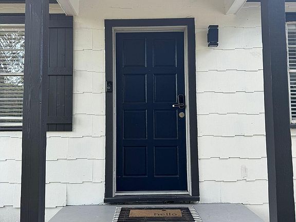 4th image of 1529 W River Shore Way