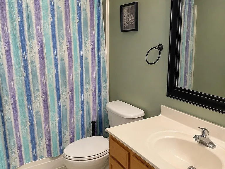 882 Pelican Bay Dr — Photo 12