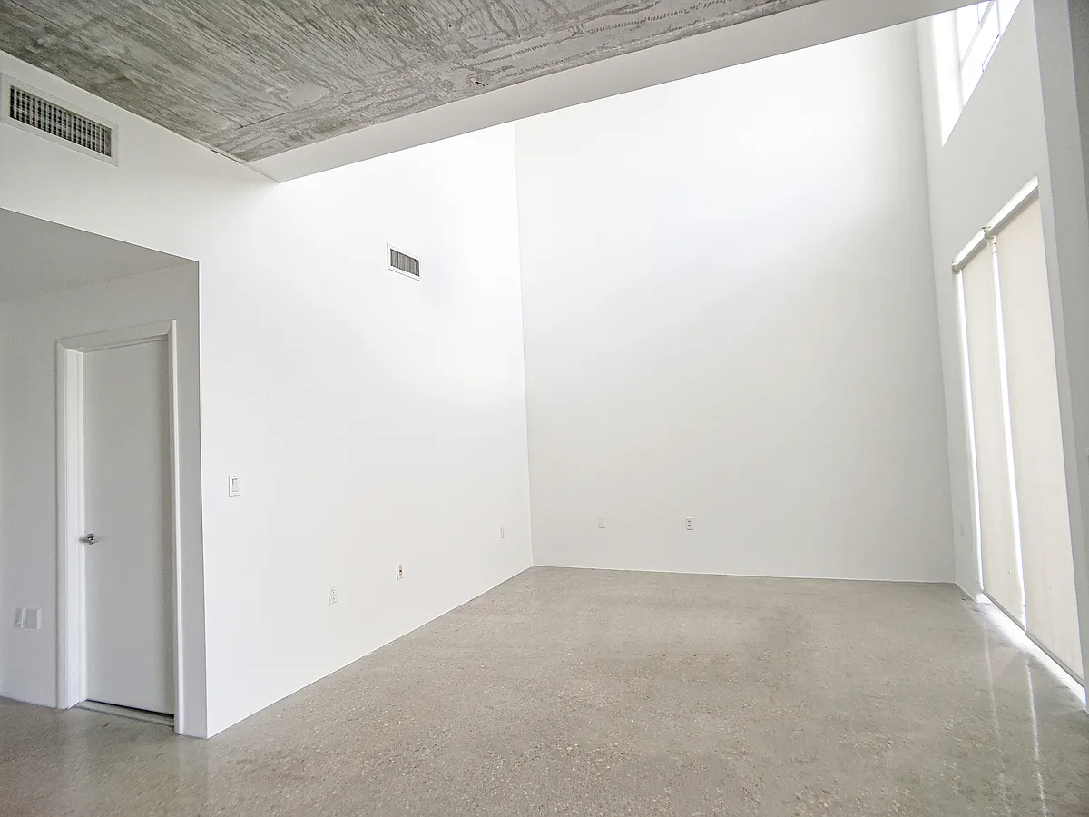Building Photo - Cynergi at Wynwood