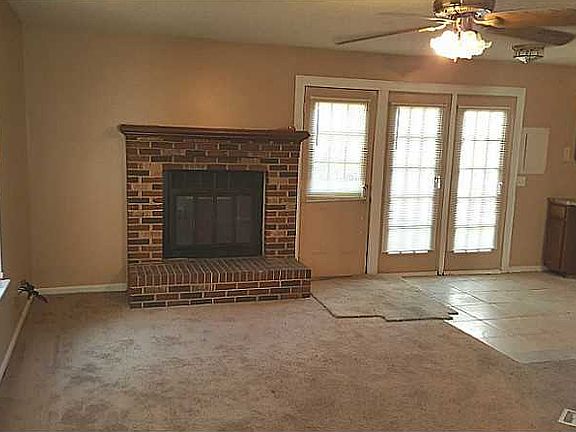 4th image of 4756 Greenlaw Dr