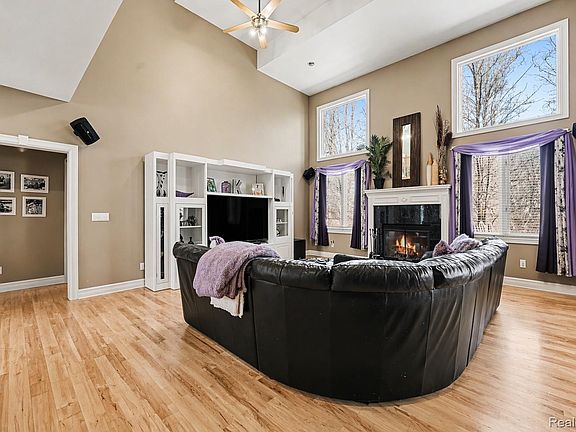 5th image of 55256 Lee Rd