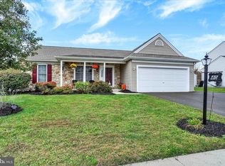 40 Heather Way, York, PA 17404