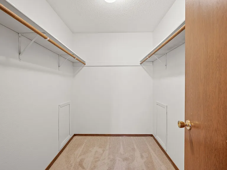 Heritage Heights Apartments — Photo 39