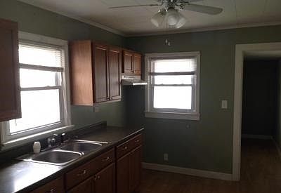 2nd image of 9420 S Utica Ave