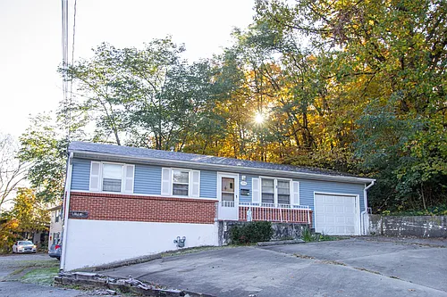 1814 Sunrise Dr Photo 1