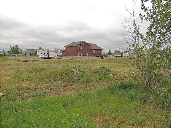 4th image of 8 Wildflower Cir