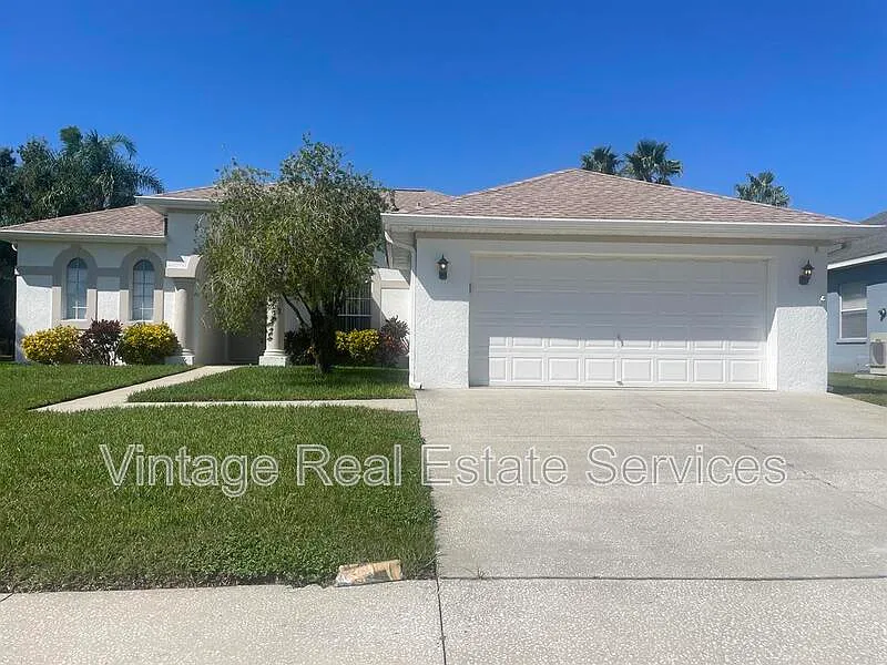 3941 Roswell Pl