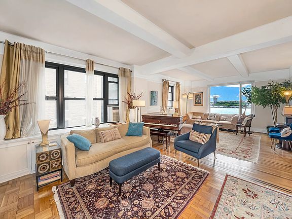 2nd image of 277 W End Ave APT 11E