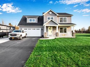 1960 Hall Rd, Elma, NY 14059