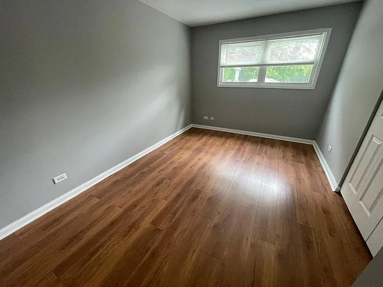 195 Thomas Ct #D — Photo 12