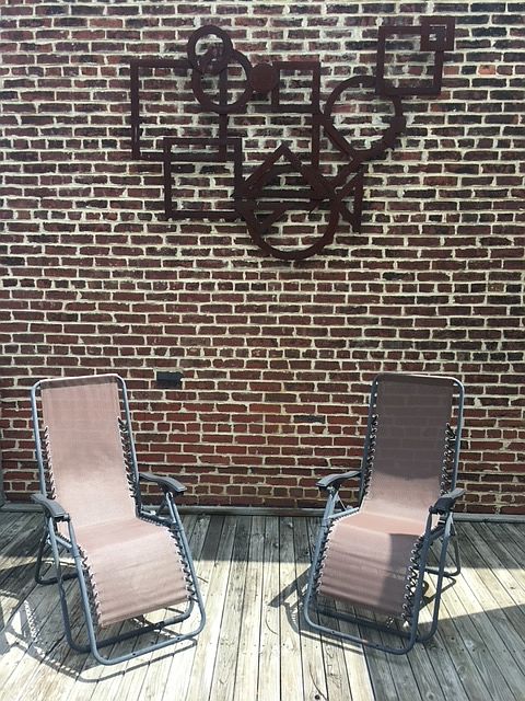 upper deck and wall art