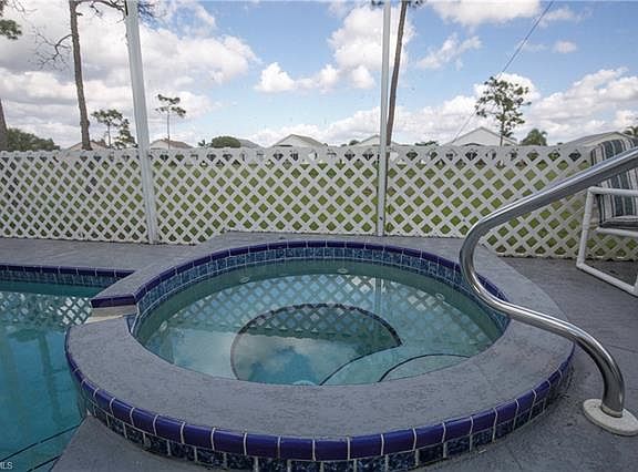 5th image of 17560 Coconut Palm Ct