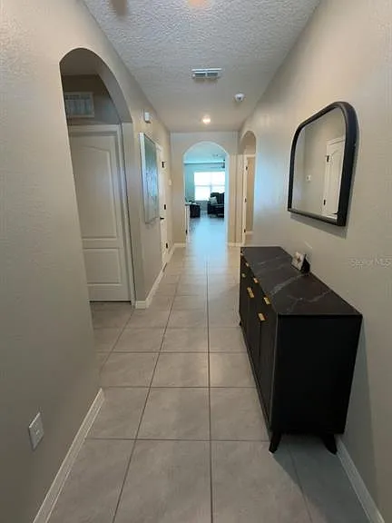 1583 Barberry Dr — Photo 10