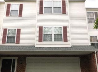 75 Gold Leaf Dr NW, Christiansburg, VA 24073