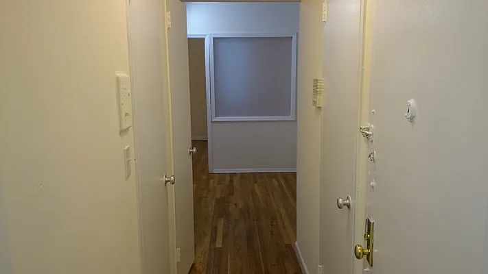 Rented by Bond New York | media 14