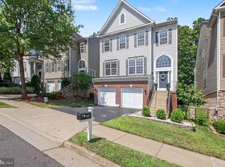 3157 Eagle Ridge Dr, Woodbridge, VA 22191