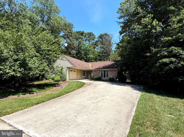 32 Battery Hill Dr, Voorhees, NJ 08043