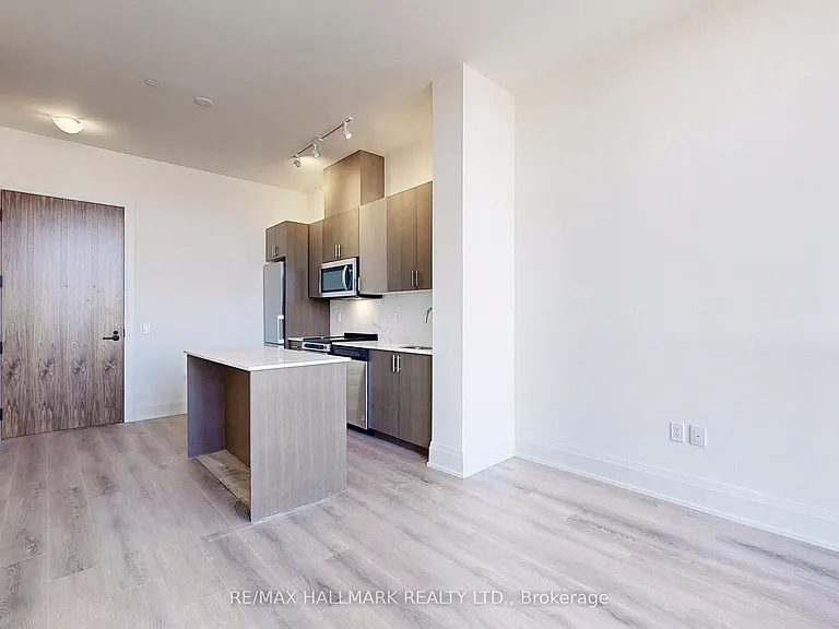 509 Dundas St W #806 — Photo 11