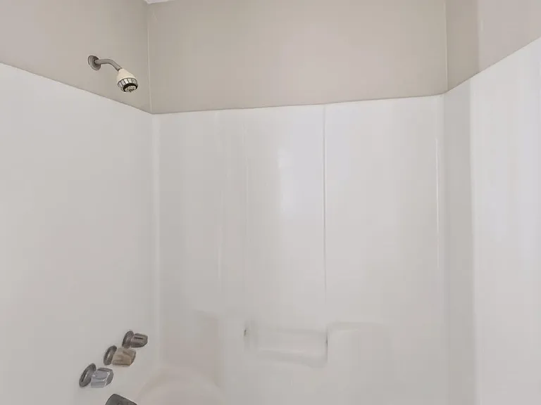 1469 Green St #E2 — Photo 11