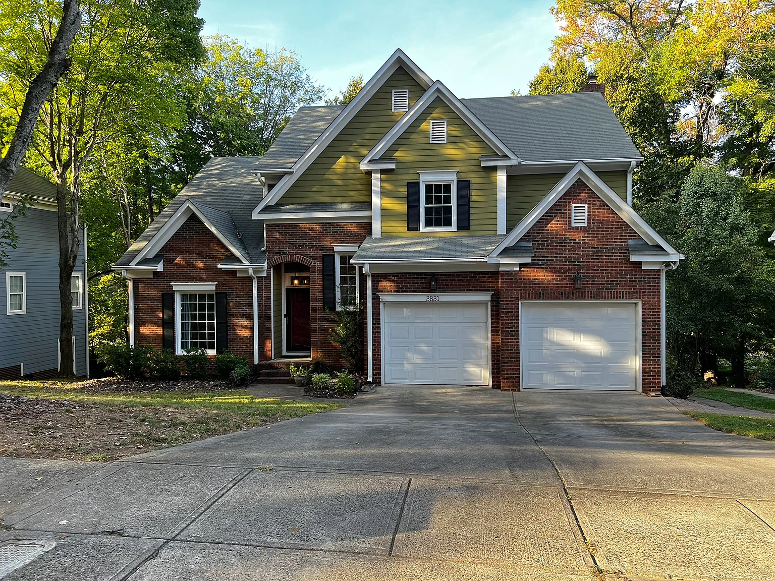 4 bed, 2.5 bath, 2478 sqft, $2,695 — Photo 1