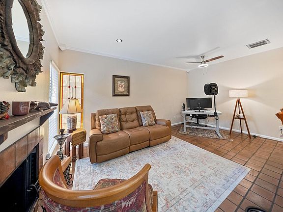 3rd image of 4904 Feagan St