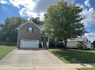 450 Winding Bluff Way, Clarksville, TN 37040