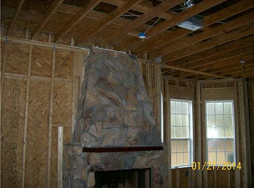 3rd image of 8122 Clermont St
