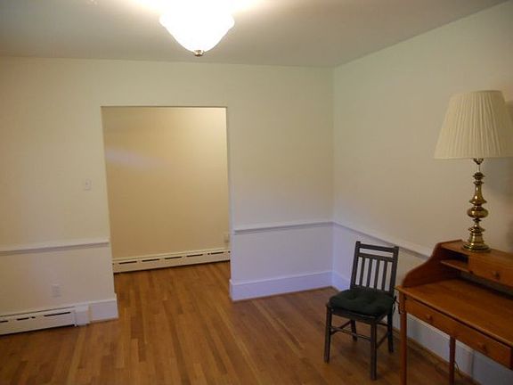 3rd image of 3300 Terminal Ave