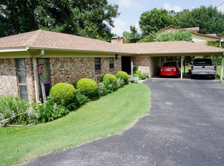 21935 Bluewater Rd, Chandler, TX 75758