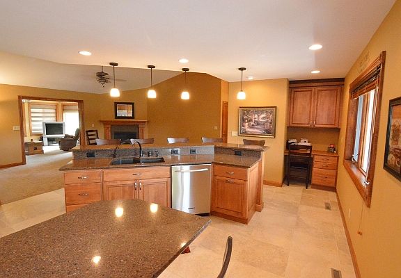 5th image of 1424 Deer Woods Dr NE