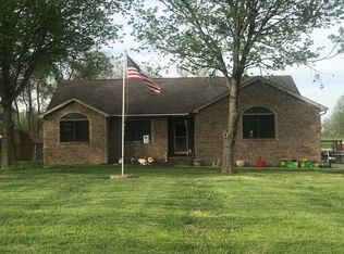 3394 Albany Rd, Terre Haute, IN 47802