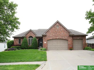 19832 Chicago St, Elkhorn, NE, 68022