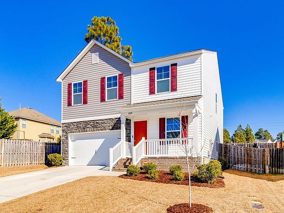 2nd image of 1009 Winter Way