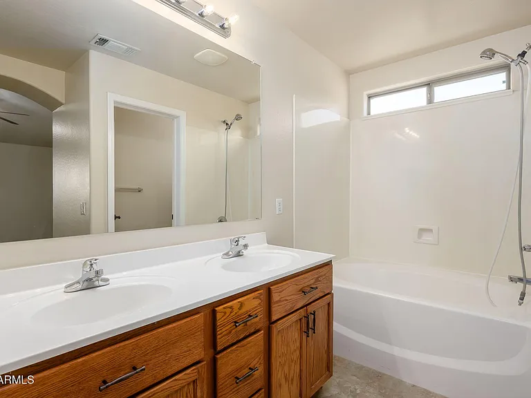 18145 W Westpark Blvd — Photo 13