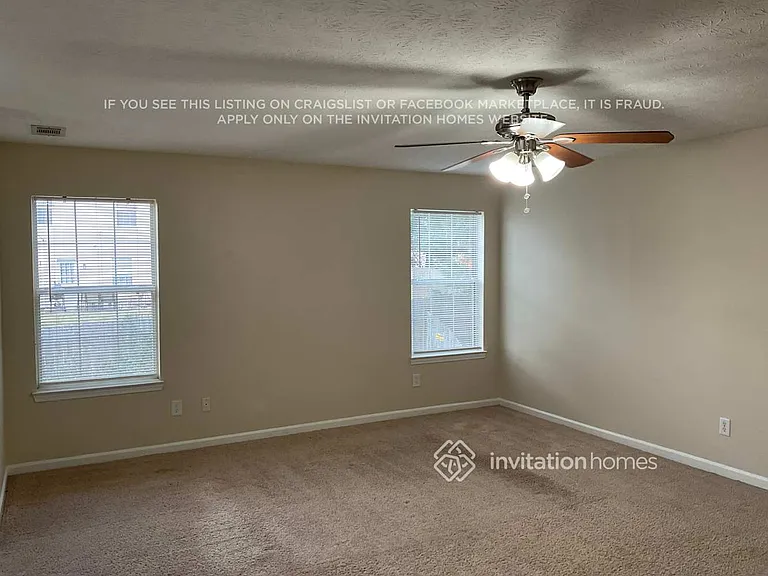 331 Silver Springs Ln — Photo 12