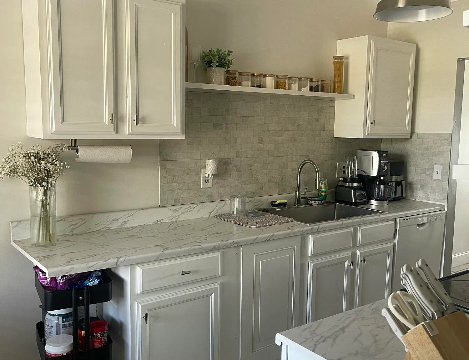 2 bed, 2.0 bath, 900 sqft, $2,100 — Photo 2