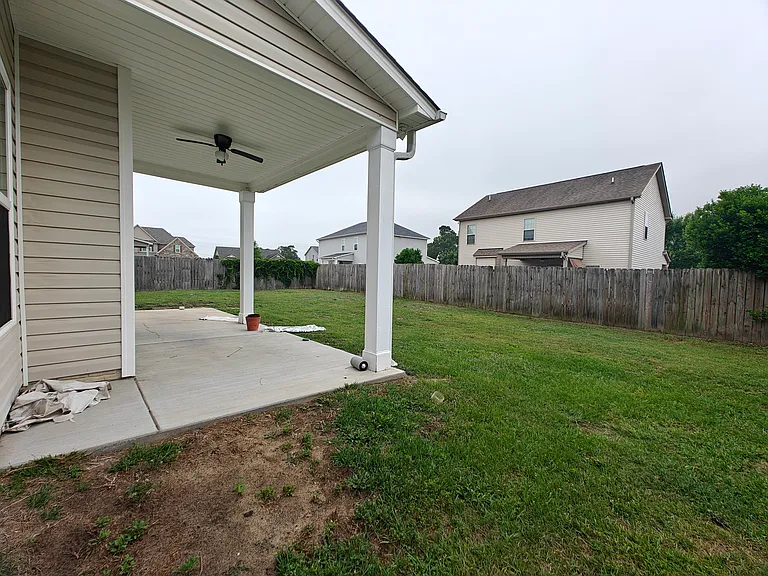 5911 Crown Ridge Ct — Photo 26