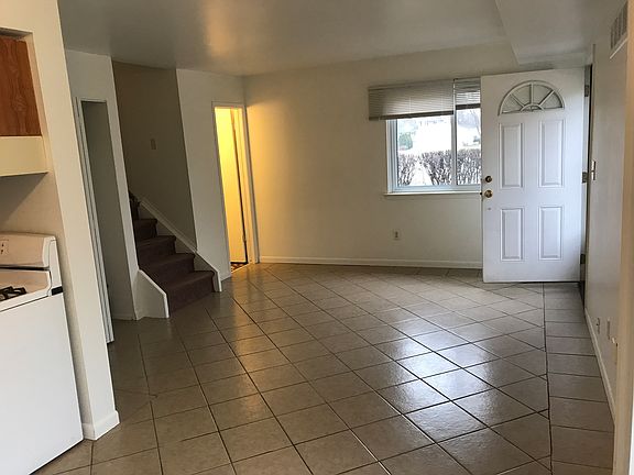 3rd image of 41125 S Woodbury Green Dr