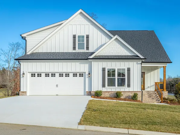 204 Goose Creek Cir, Soddy Daisy, TN 37379