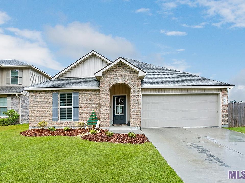 1st image of 8357 Fairlane Dr
