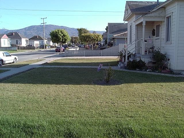 2nd image of 89 Railroad Ave