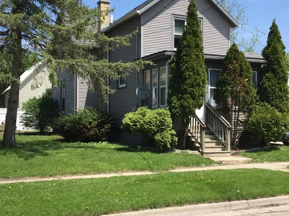 306 Bailey St, Watertown, WI 53094