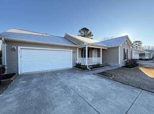 121 Laredo Dr, Jacksonville, NC 28540