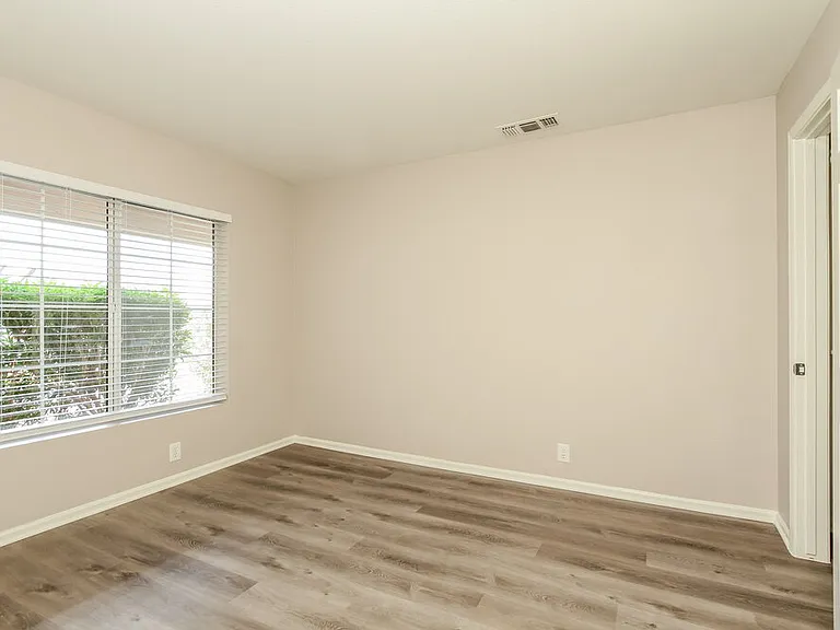 10249 W Orange Dr — Photo 13