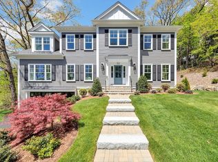32 Brookside Ave, Lexington, MA 02421