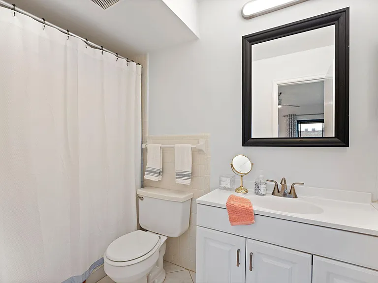 755 Saturn St #F201 — Photo 11