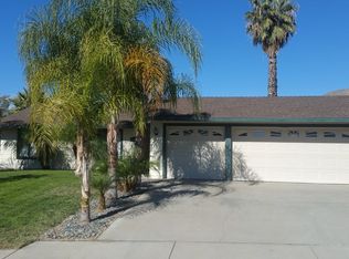 1748 Buckeye St, Highland, CA 92346